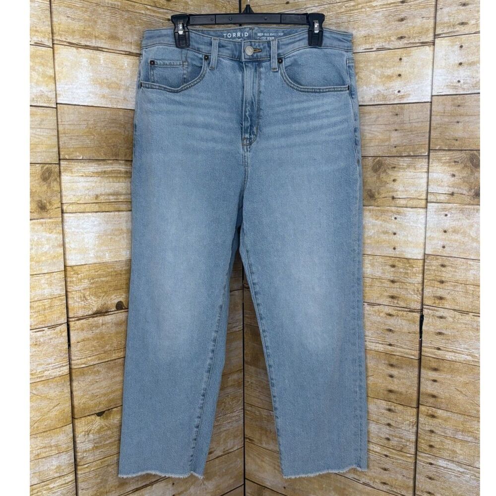 TORRID HIGH RISE CLASSIC CASUAL EVERYDAY WEAR DENIM ANKLE CROP SIZE 12 - Picture 2 of 5